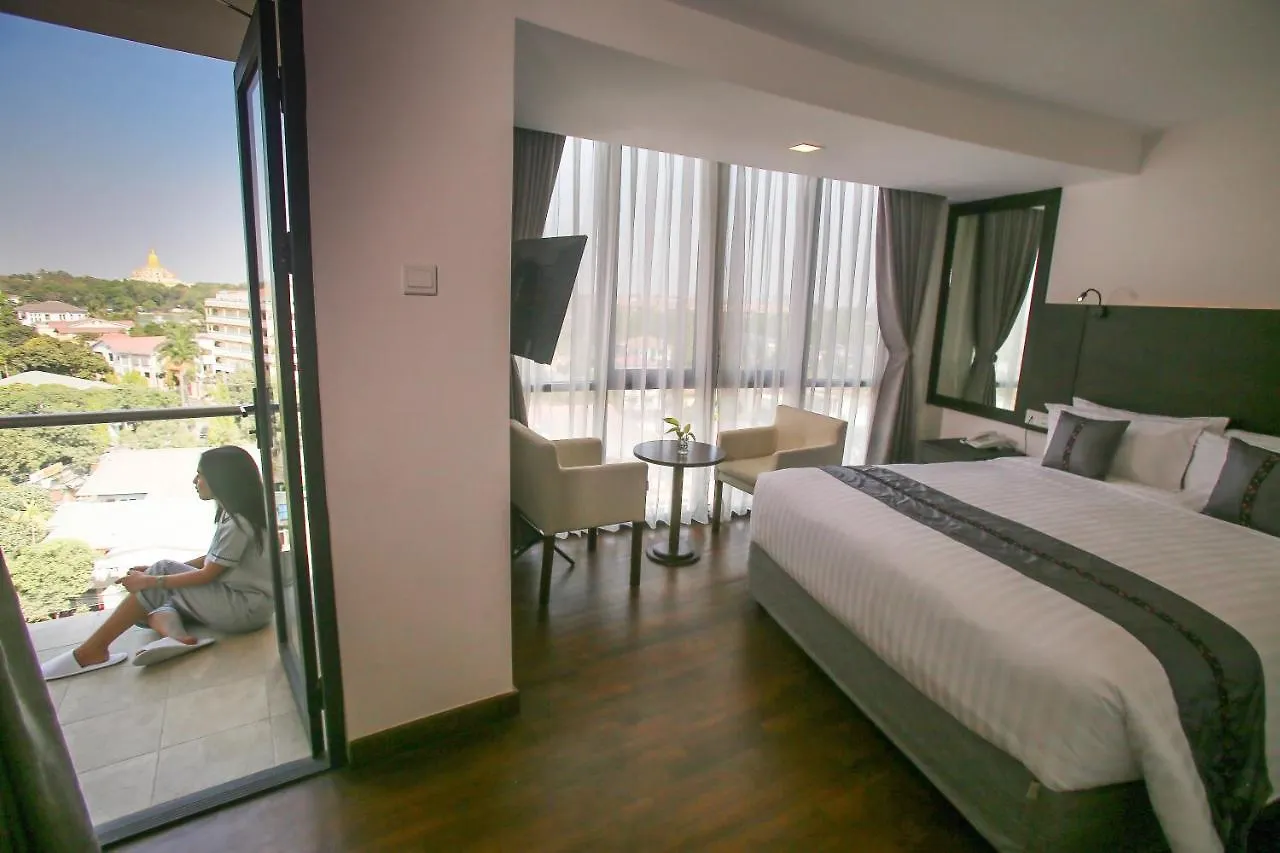 ***  Hotel Scion Rangún Myanmar